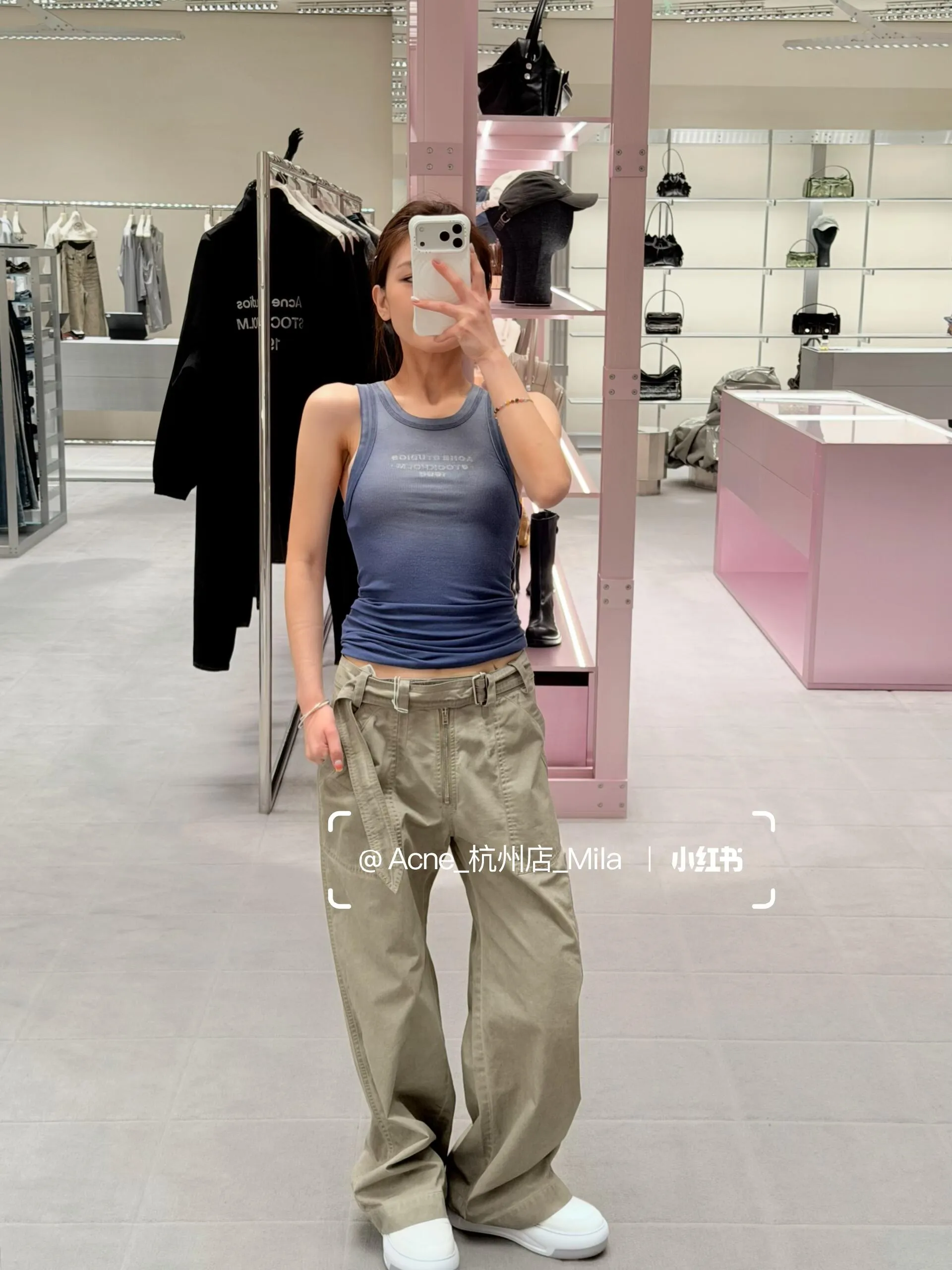 Upper body material picture ACNE/Studios 26SS dirty dyed overalls trousers (picture color)